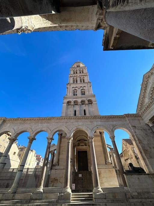 Largo Apartment In The Heart Of Diocletian Palace Split Exterior foto
